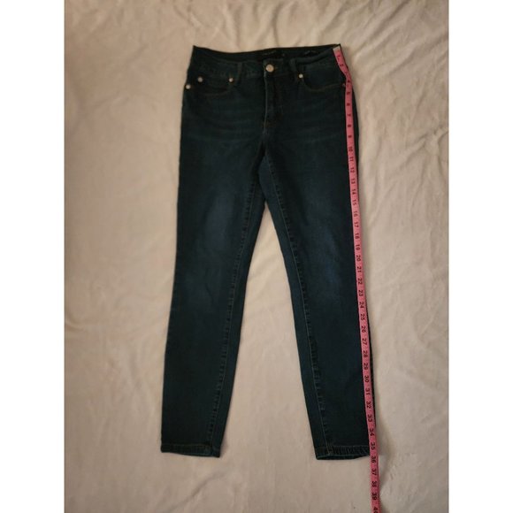 Tahari Women's CHLOE Fit Solution Skinny Jeans Size 6/28 - Picture 15 of 15